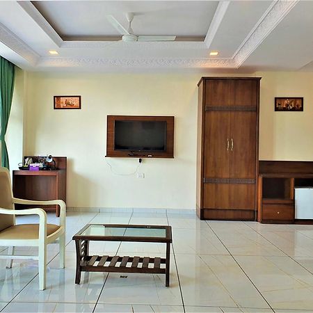 Vits Excellensea Karde Beach Dapoli Bagian luar foto