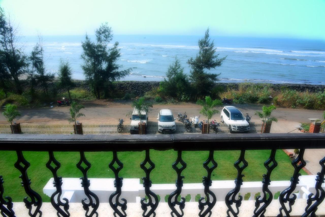 Vits Excellensea Karde Beach Dapoli Bagian luar foto