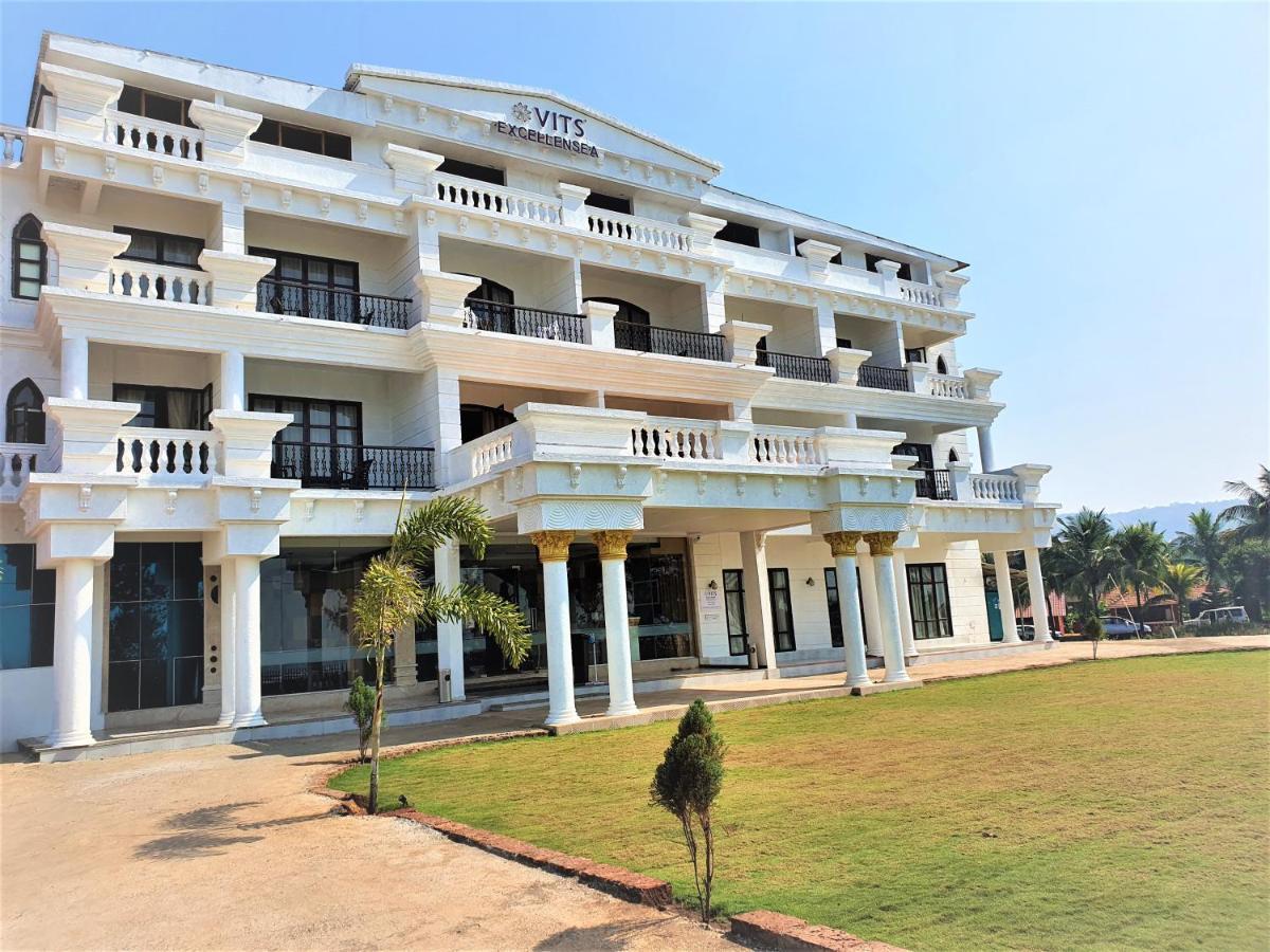 Vits Excellensea Karde Beach Dapoli Bagian luar foto