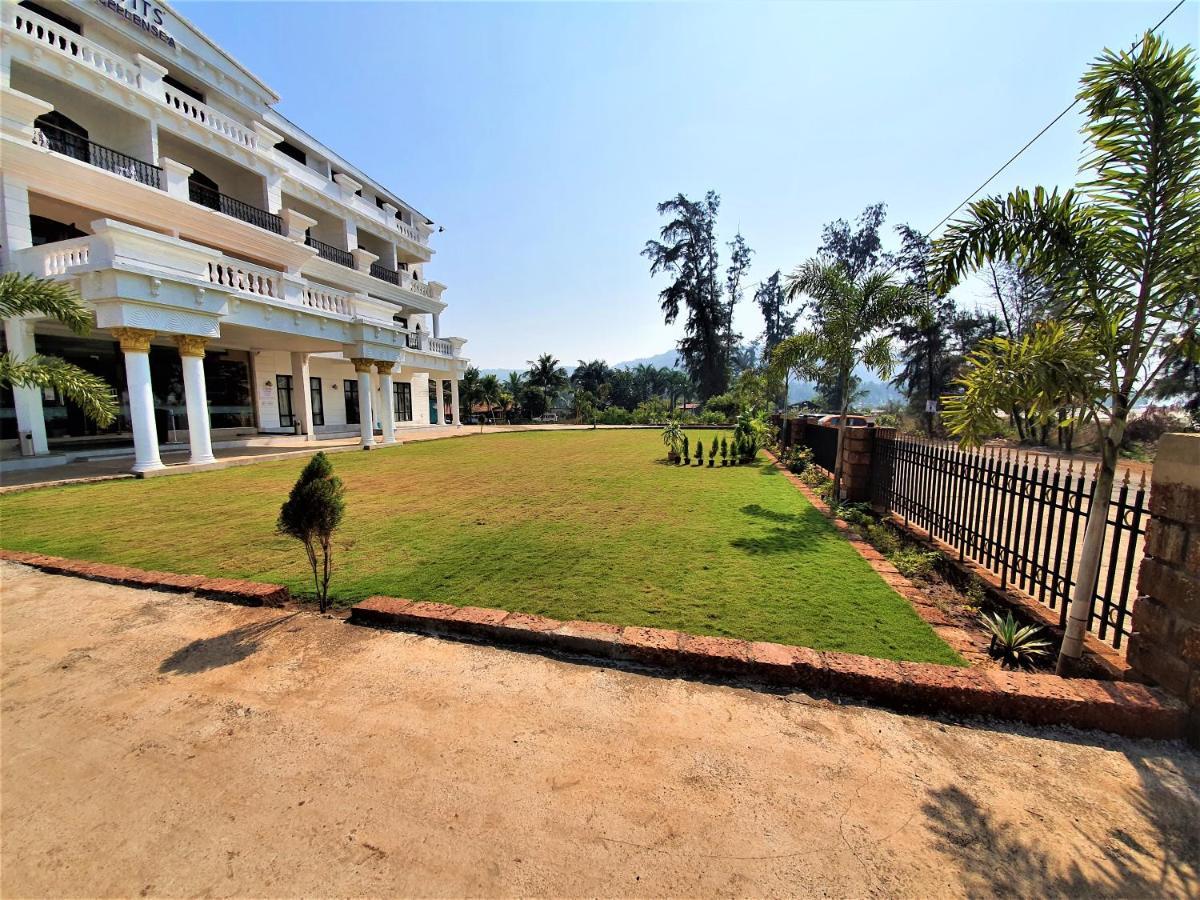 Vits Excellensea Karde Beach Dapoli Bagian luar foto