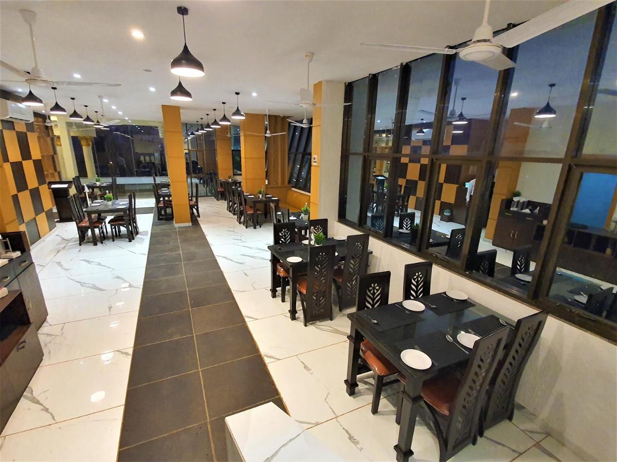 Vits Excellensea Karde Beach Dapoli Bagian luar foto