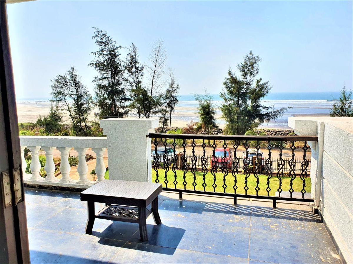Vits Excellensea Karde Beach Dapoli Bagian luar foto